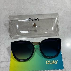 Quay Australia polarized sunglasses black and gold
